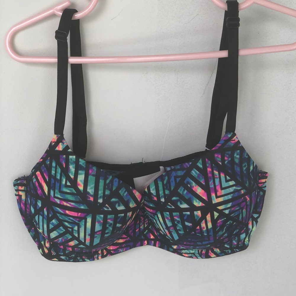 VS PINK Wear Everywhere Lightly Lined Bra